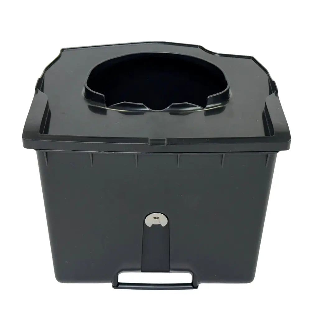 Solids bin cover on solids bin