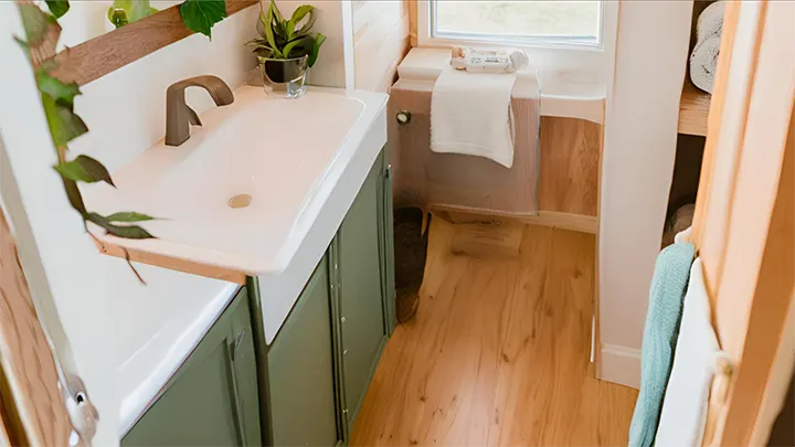 Featured image for Tiny House Toilets