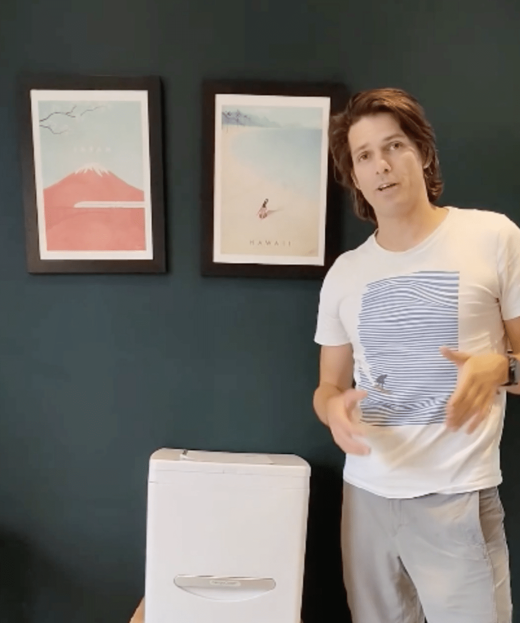 Unboxing Cuddy the composting toilet: What's in the box?